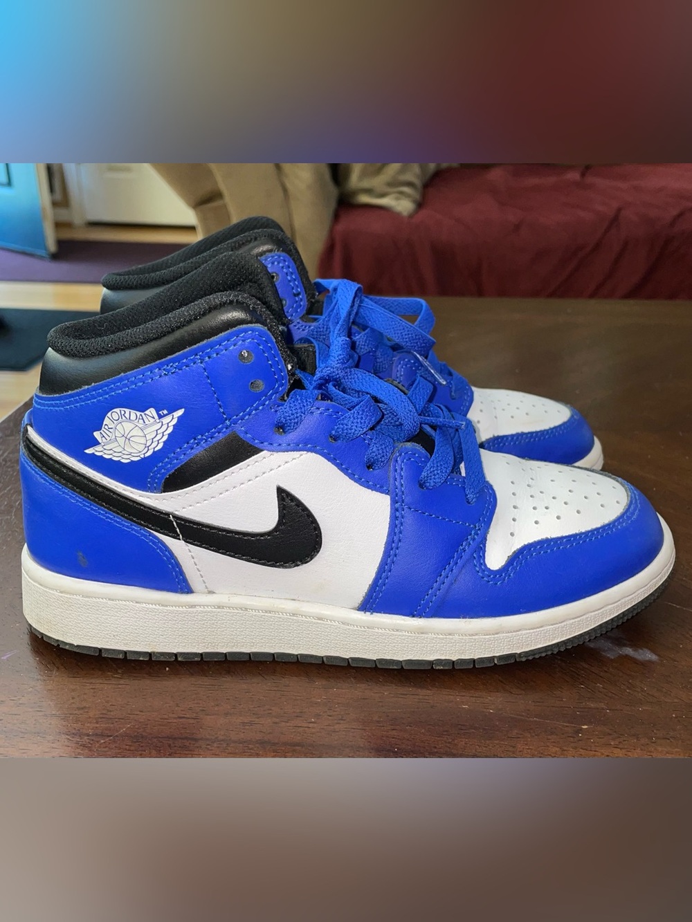 JORDAN 1 SZ 4.5